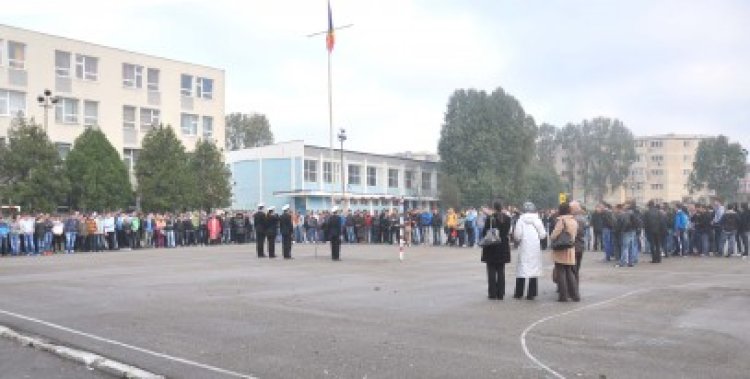 Elevii de la Ioan Cuza au sărbătorit Ziua Liceului